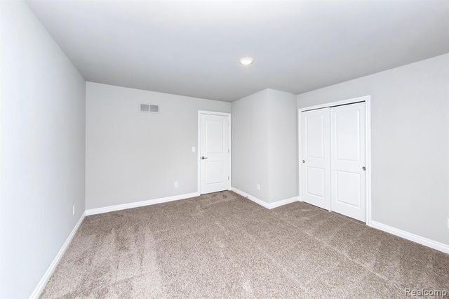3 Grandview Cir Grandview Circle 71, White Lake, MI 48386