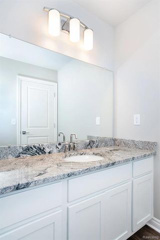 3 Grandview Cir Grandview Circle 71, White Lake, MI 48386
