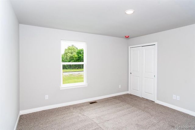 3 Grandview Cir Grandview Circle 71, White Lake, MI 48386