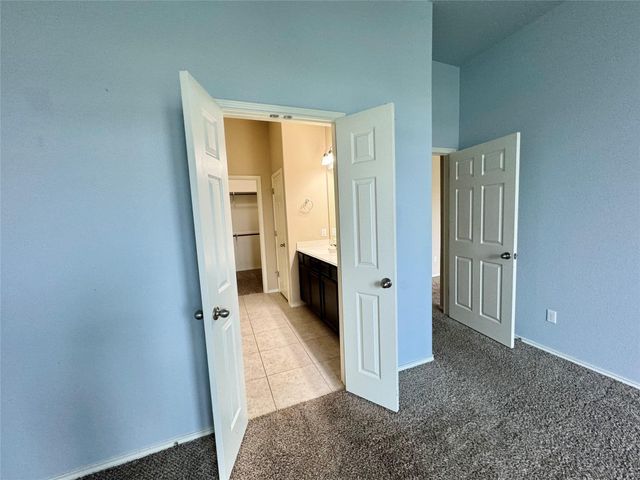 316 Peggy DR, Liberty Hill, TX 78642