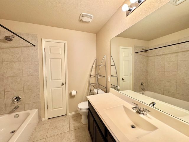 316 Peggy DR, Liberty Hill, TX 78642