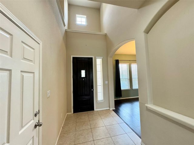 316 Peggy DR, Liberty Hill, TX 78642