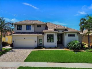 1065 Cottonwood CT, Marco Island, FL 34145