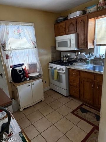 2745 Vauxhall Rd, Union Twp., NJ 07083