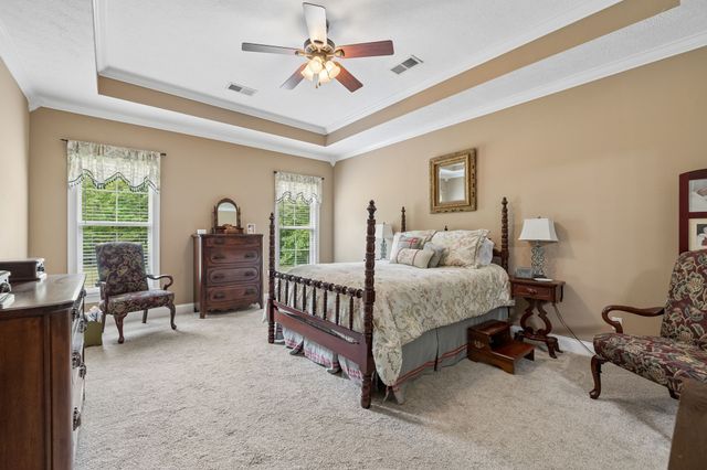 145 Airport Ct, Waverly, TN 37185