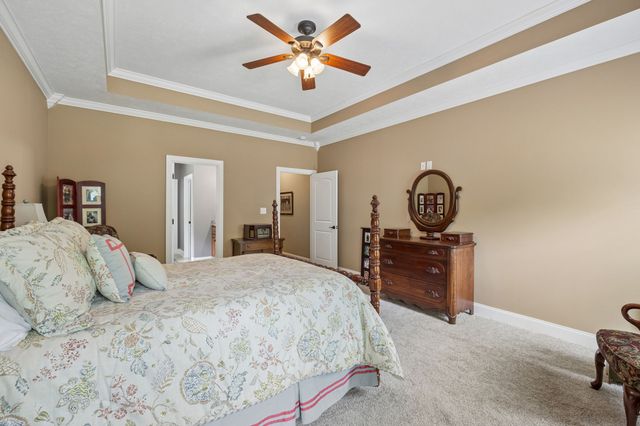 145 Airport Ct, Waverly, TN 37185