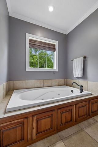 145 Airport Ct, Waverly, TN 37185