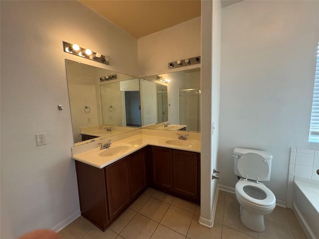 13504 Kearns DR, Pflugerville, TX 78660