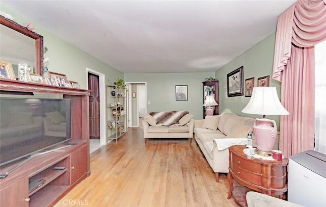 526 W Water Street, Anaheim, CA 92805