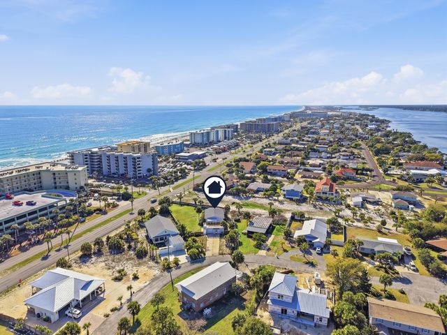 535 Dolphin Avenue, Fort Walton Beach, FL 32548