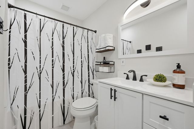 535 Dolphin Avenue, Fort Walton Beach, FL 32548