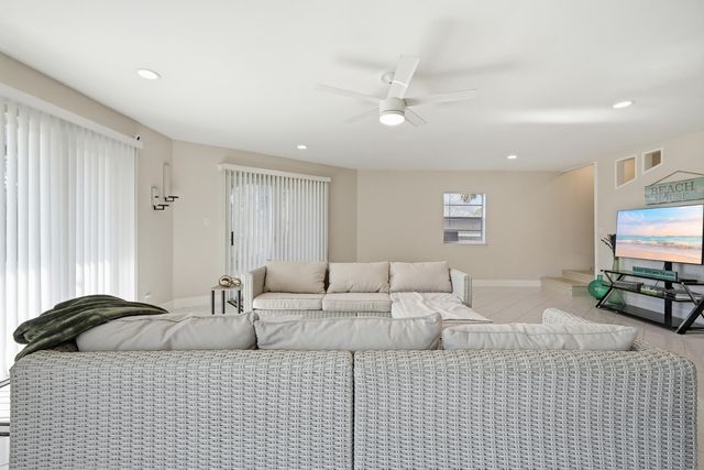 535 Dolphin Avenue, Fort Walton Beach, FL 32548