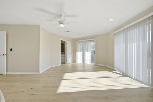 535 Dolphin Avenue, Fort Walton Beach, FL 32548