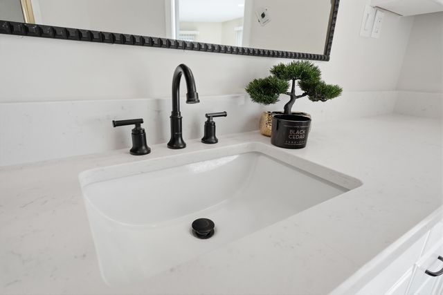 535 Dolphin Avenue, Fort Walton Beach, FL 32548