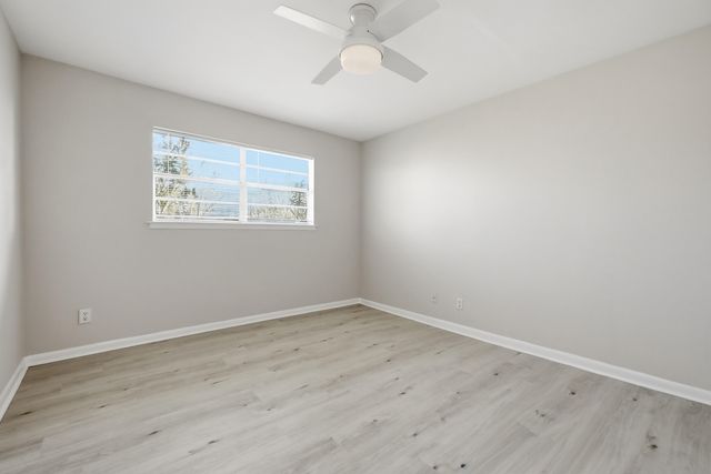 535 Dolphin Avenue, Fort Walton Beach, FL 32548