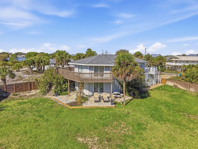 535 Dolphin Avenue, Fort Walton Beach, FL 32548