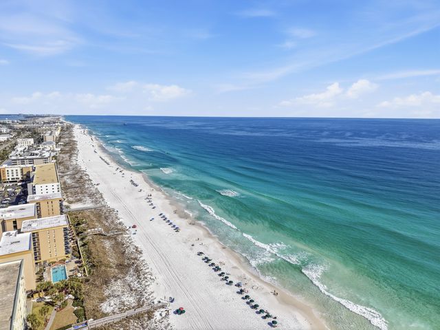 535 Dolphin Avenue, Fort Walton Beach, FL 32548