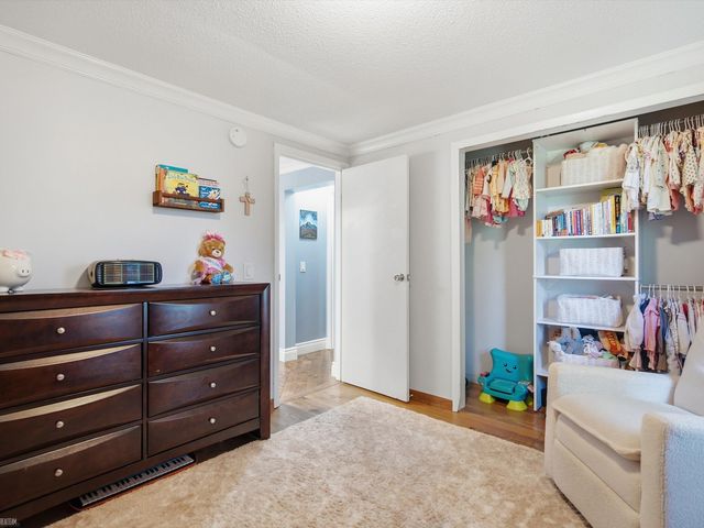 2789 Hickory Lawn Road, Rochester Hills, MI 48307
