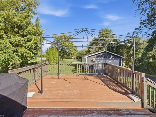 2789 Hickory Lawn Road, Rochester Hills, MI 48307