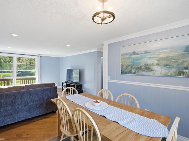 2789 Hickory Lawn Road, Rochester Hills, MI 48307