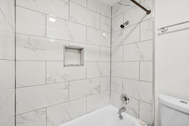 4039 Cole Avenue 105, Dallas, TX 75204