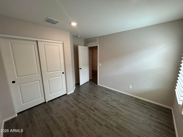 27218 N 172ND Avenue, Surprise, AZ 85387