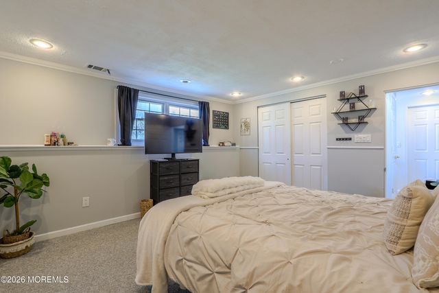 546 Vaughn Avenue, Toms River, NJ 08753