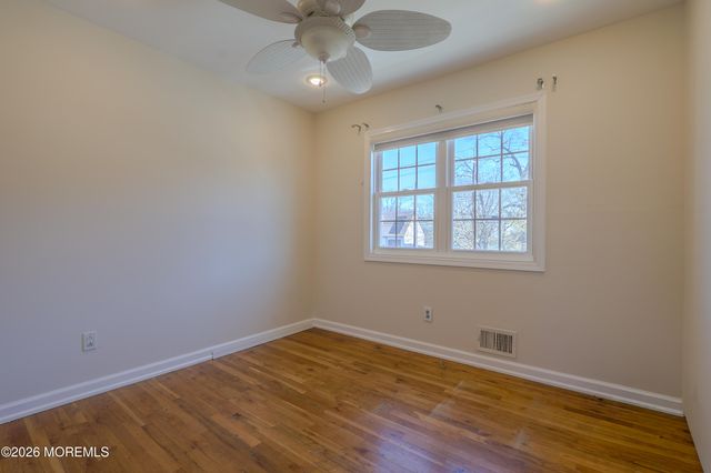 546 Vaughn Avenue, Toms River, NJ 08753