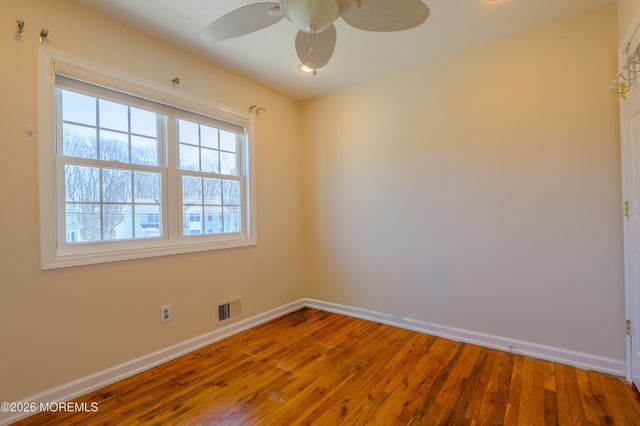 546 Vaughn Avenue, Toms River, NJ 08753