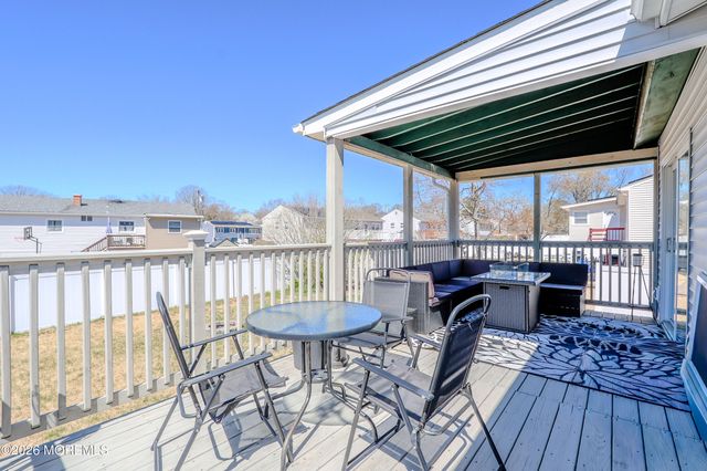 546 Vaughn Avenue, Toms River, NJ 08753