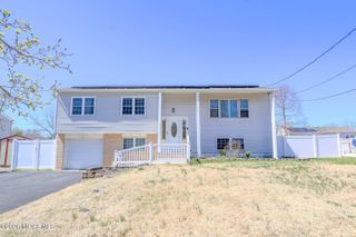 546 Vaughn Avenue, Toms River, NJ 08753