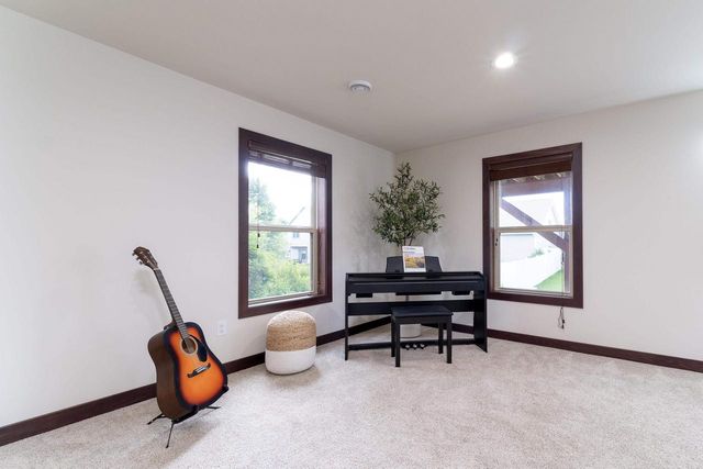 9406 Silverstone Lane, Verona, WI 53593