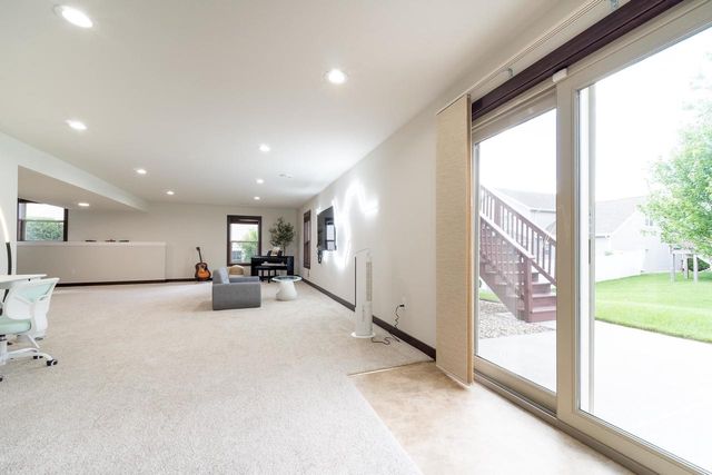 9406 Silverstone Lane, Verona, WI 53593