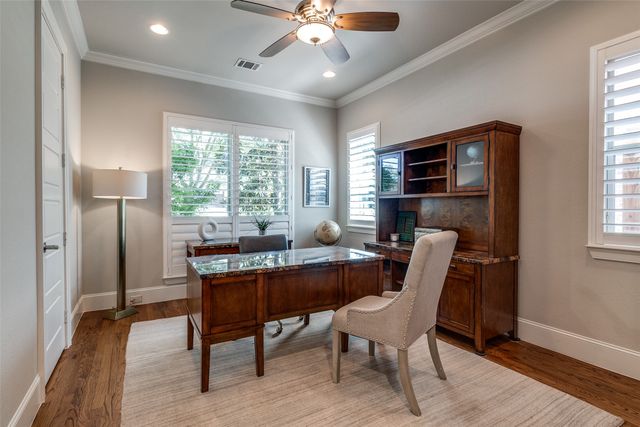 6820 Southridge Drive, Dallas, TX 75214