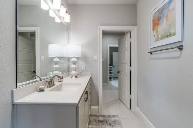 6820 Southridge Drive, Dallas, TX 75214