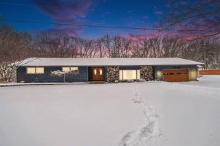 7709 W Q Avenue, Kalamazoo, MI 49009