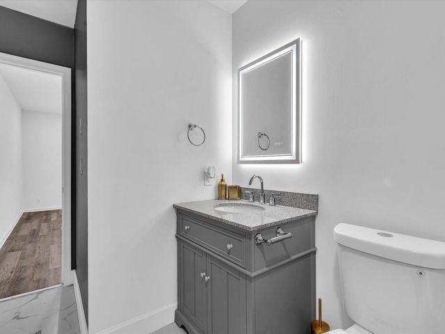 2151 NE 68th Street 226, Fort Lauderdale, FL 33308