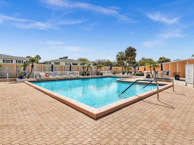 2151 NE 68th Street 226, Fort Lauderdale, FL 33308