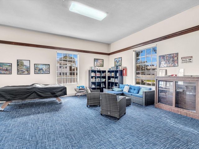 2151 NE 68th Street 226, Fort Lauderdale, FL 33308