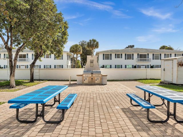 2151 NE 68th Street 226, Fort Lauderdale, FL 33308