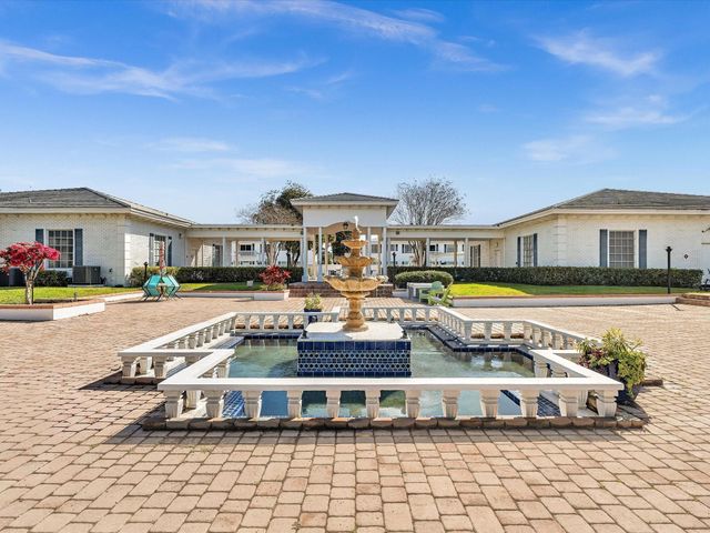 2151 NE 68th Street 226, Fort Lauderdale, FL 33308