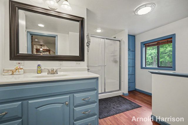 11265 W Sidney Road, Montcalm Twp, MI 49326