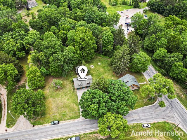 11265 W Sidney Road, Montcalm Twp, MI 49326