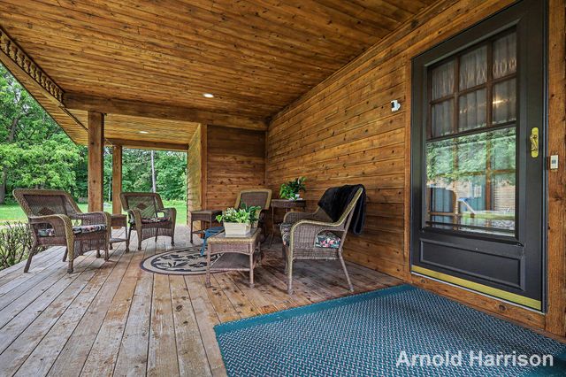 11265 W Sidney Road, Montcalm Twp, MI 49326