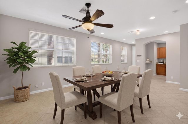 1418 W Wickham Circle B, Delray Beach, FL 33445
