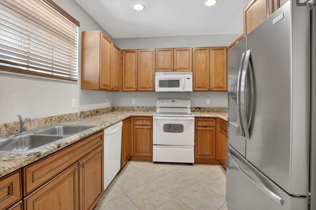 1418 W Wickham Circle B, Delray Beach, FL 33445