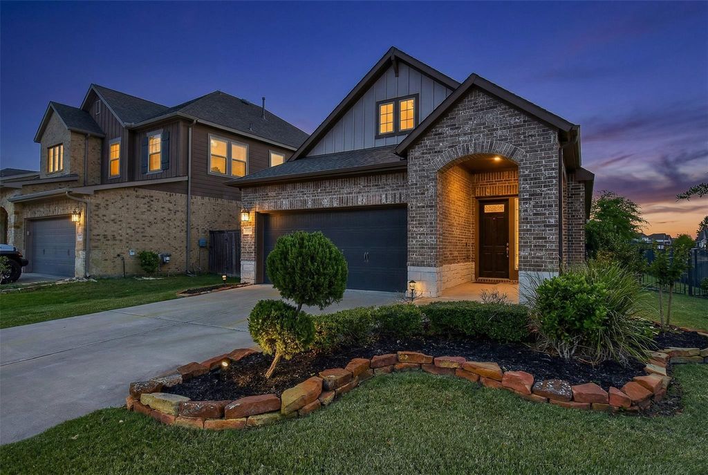 15002 Bushy Blue Stem Court, Cypress, TX 77433