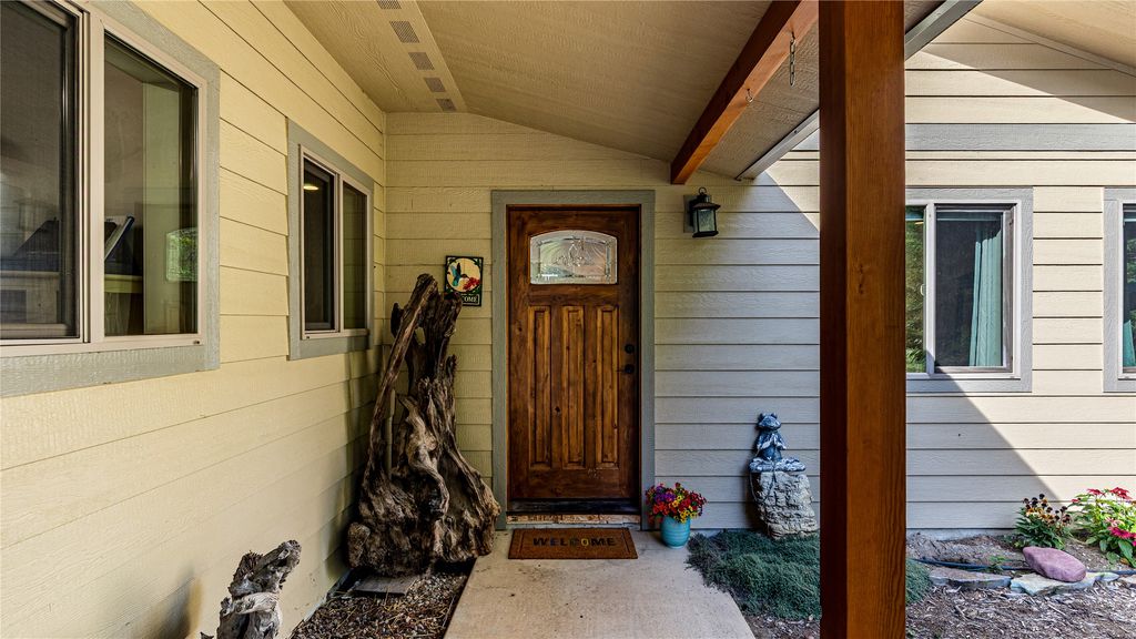 582 Ferndale Drive, Bigfork, MT 59911 photo 3