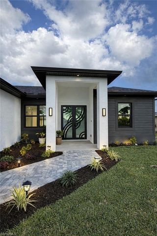 3113 NE Juanita PL, Cape Coral, FL 33909