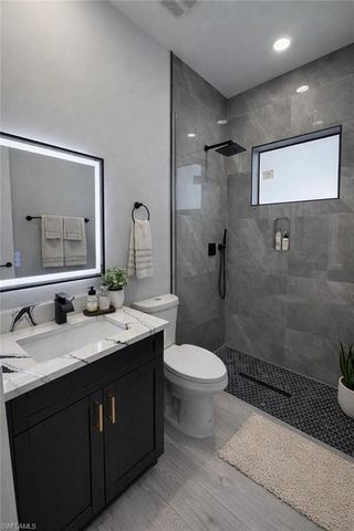 3113 NE Juanita PL, Cape Coral, FL 33909